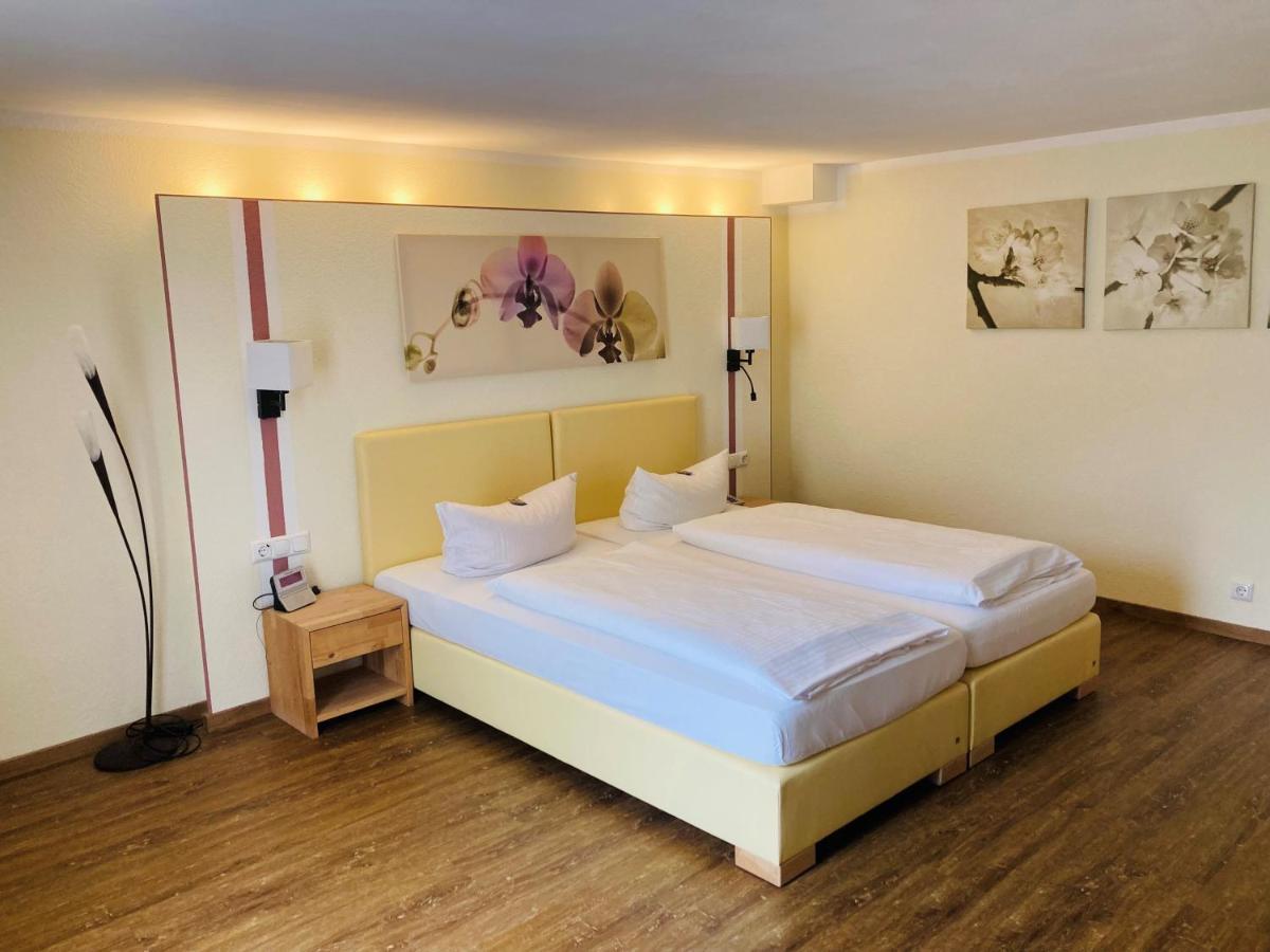 Hotel Rheingraf Камп-Борнхофен Екстериор снимка