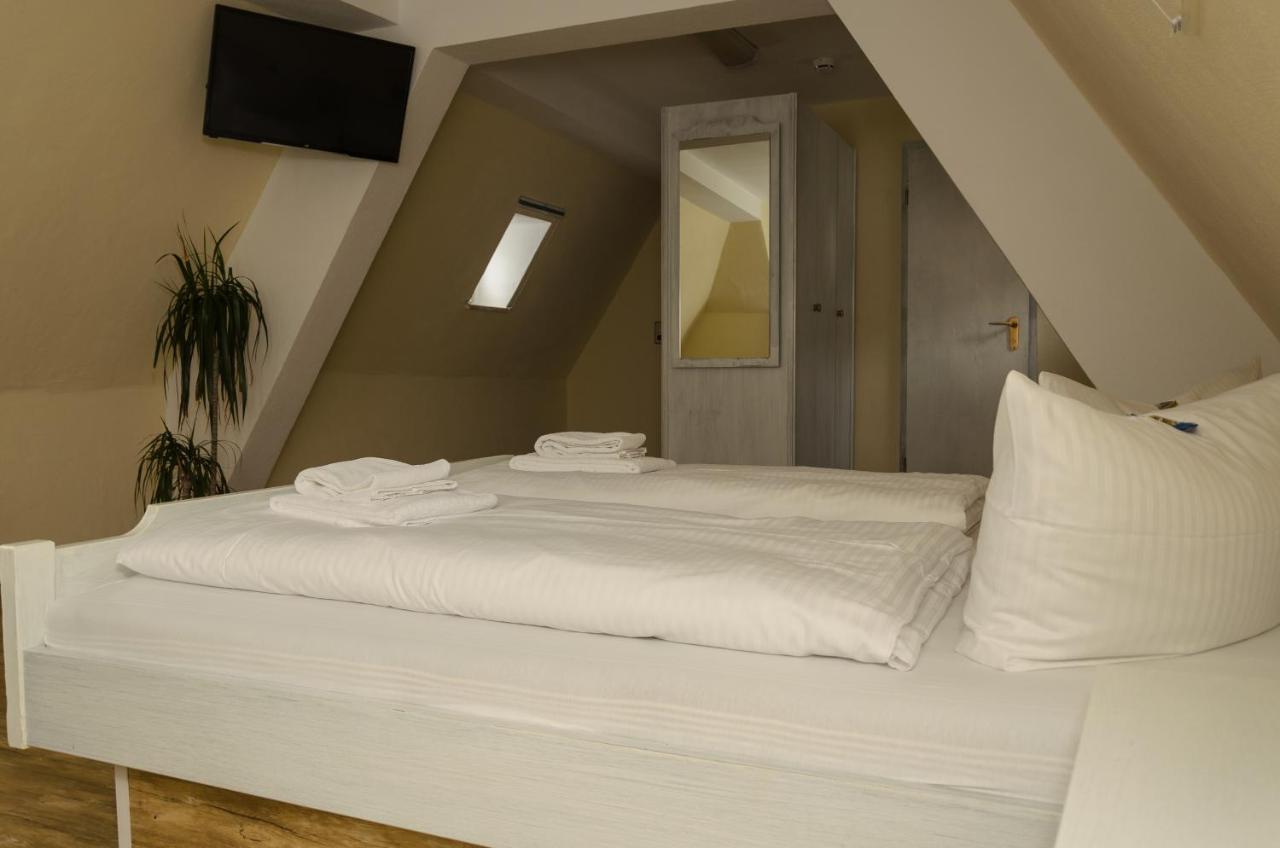 Hotel Rheingraf Камп-Борнхофен Екстериор снимка