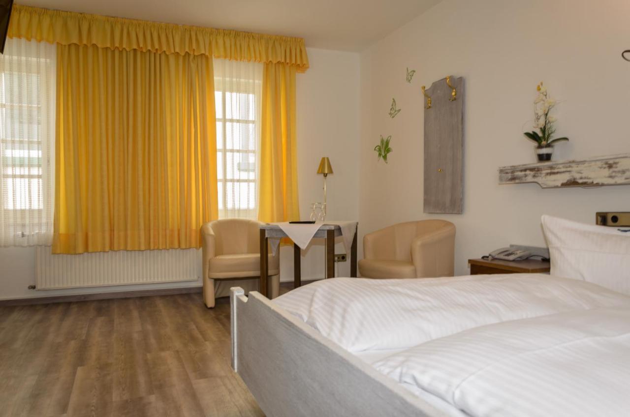 Hotel Rheingraf Камп-Борнхофен Екстериор снимка