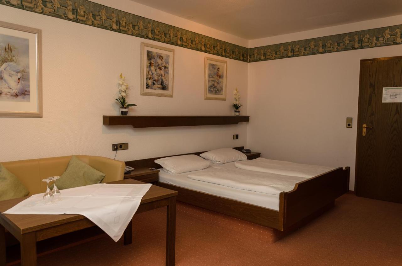 Hotel Rheingraf Камп-Борнхофен Екстериор снимка
